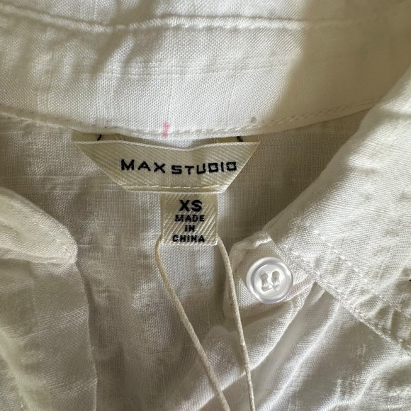 Max Studio Women's‎ Top Off White size XS New with tags button front - Picture 3 of 5